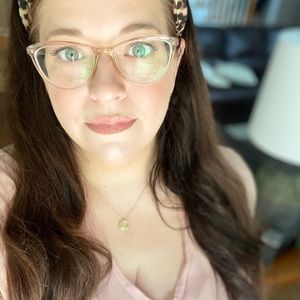 Meet your Posher, Natasha